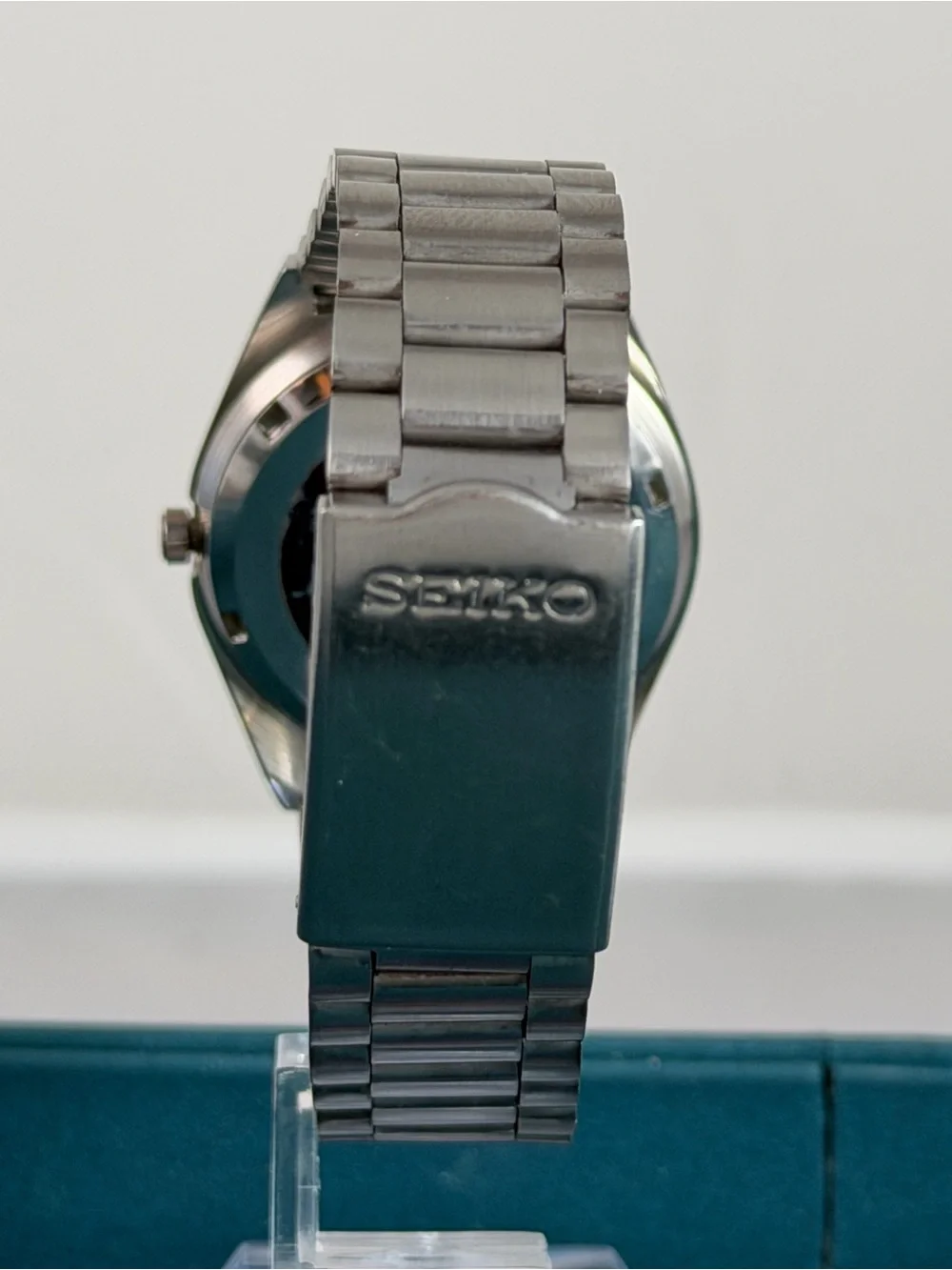 Vintage Seiko Automatic Men’s Watch Light Blue Dial Running